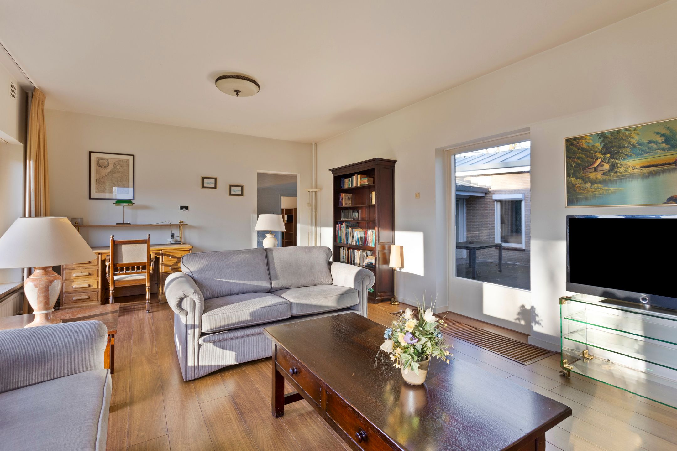 Foto 18 van van Leeuwenhoeklaan 12