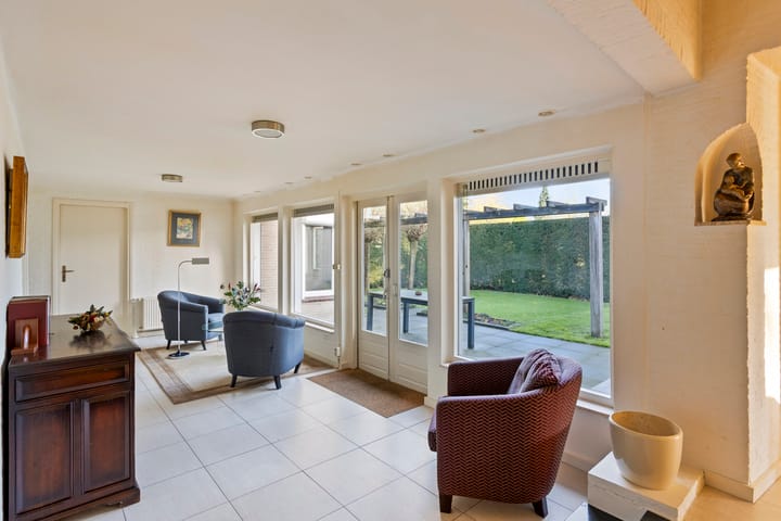 Foto 19 van van Leeuwenhoeklaan 12