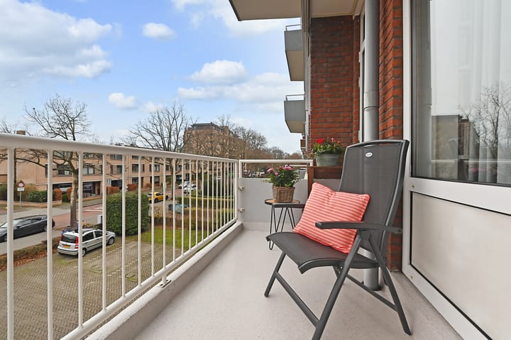 Foto 13 van Zonnebloemstraat 143