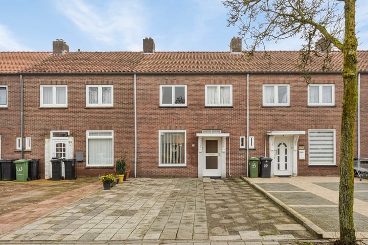 Foto 1 van Mr. C. Goselingstraat 31