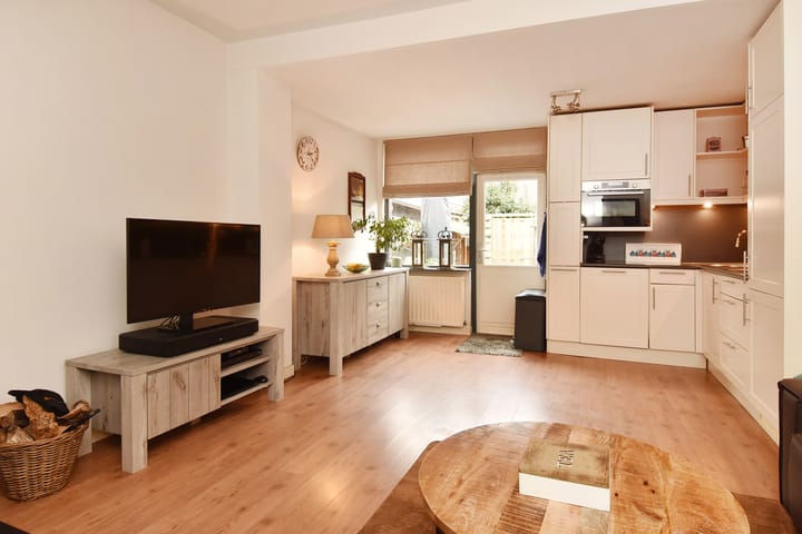 Foto 8 van Vondelstraat 17