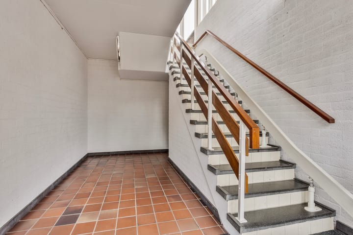 Foto 4 van Looiersplein 13