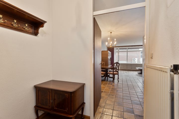 Foto 7 van Looiersplein 13