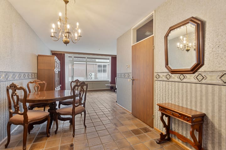 Foto 9 van Looiersplein 13