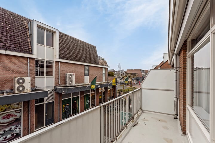 Foto 29 van Looiersplein 13