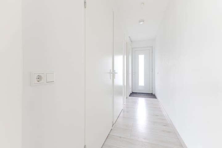 Foto 16 van Brink 84