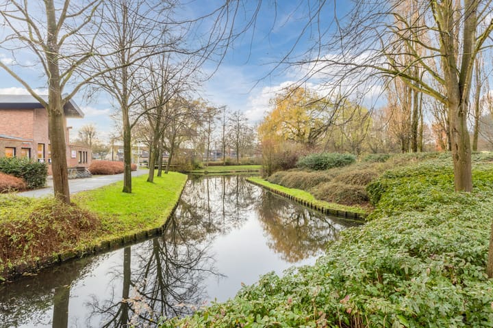 Foto 26 van Brink 84