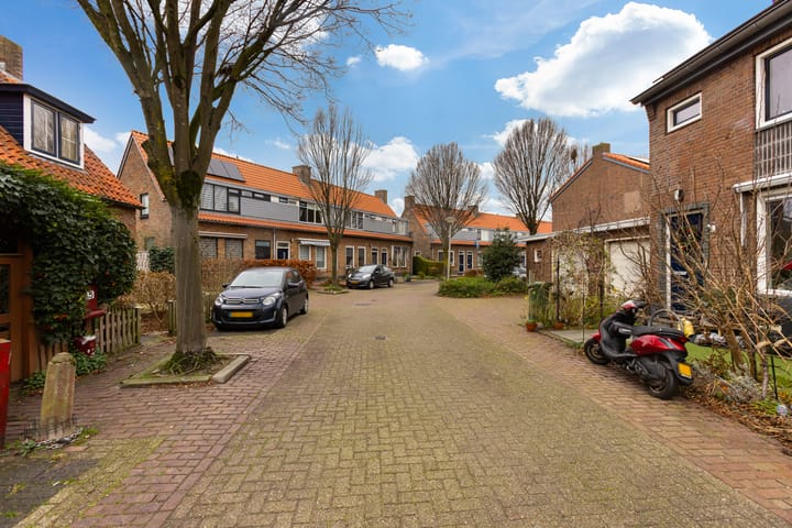 Foto 28 van Visserijstraat 10