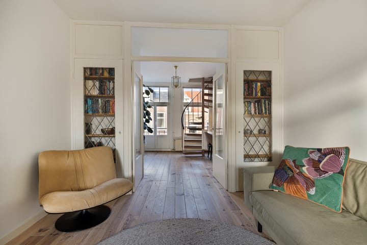 Foto 13 van Joan Melchior Kemperstraat 45-3