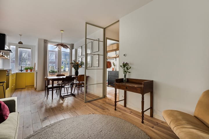 Foto 16 van Joan Melchior Kemperstraat 45-3