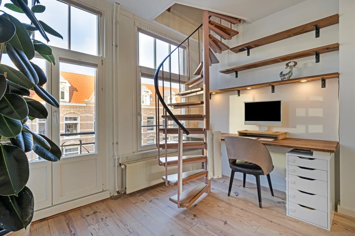 Foto 22 van Joan Melchior Kemperstraat 45-3