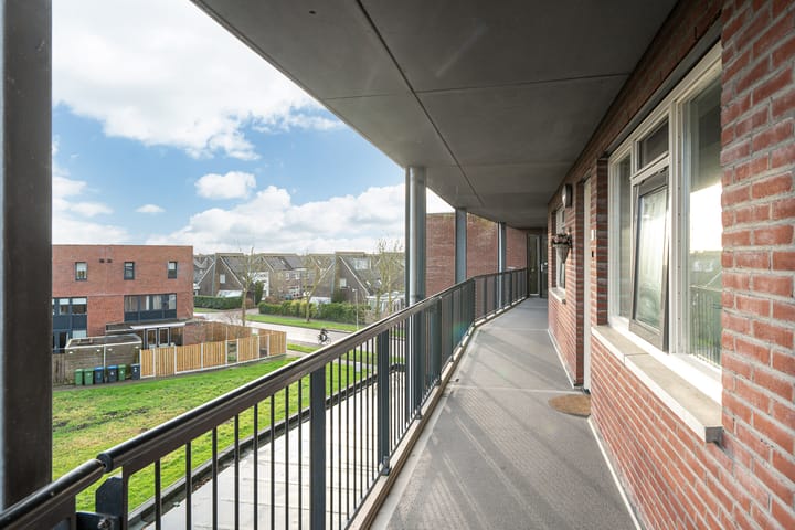 Foto 11 van Keizersmantel 473