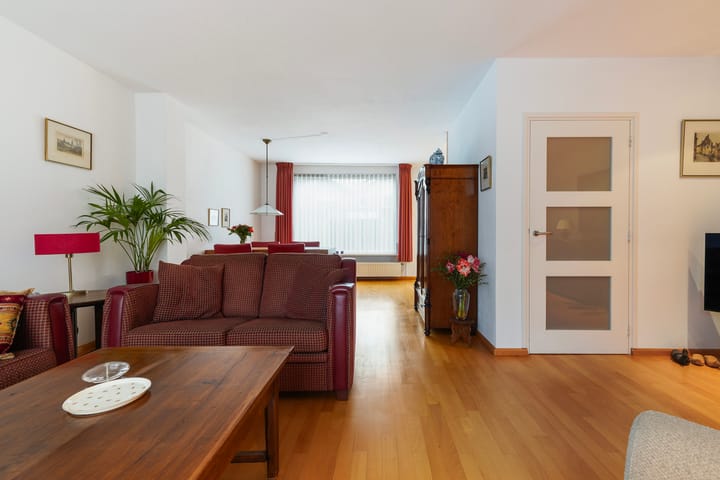 Foto 10 van Johan Wagenaarstraat 6