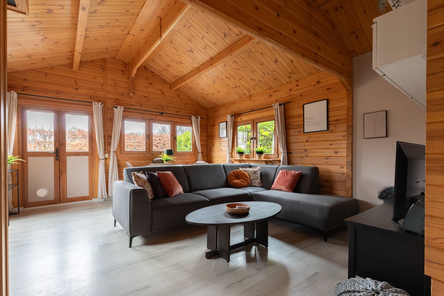 Foto 10 van Tongerenseweg 134-07