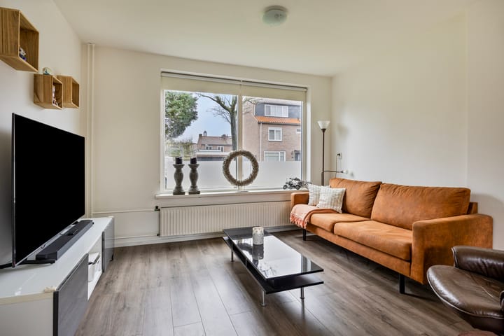 Foto 2 van Merelstraat 25