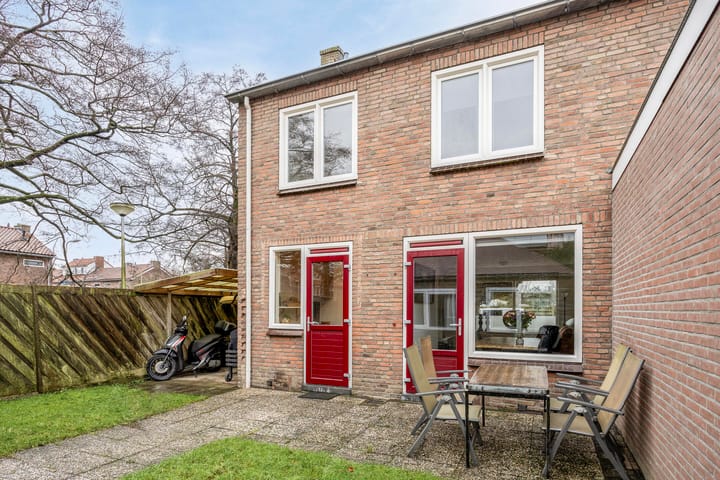 Foto 34 van Merelstraat 25