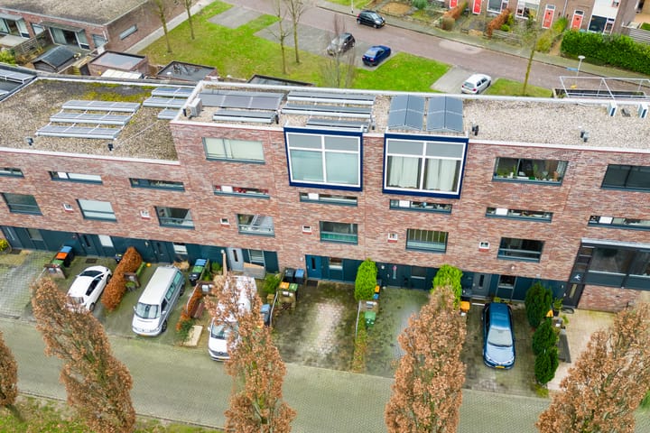 Foto 4 van Van Ostadestraat 8