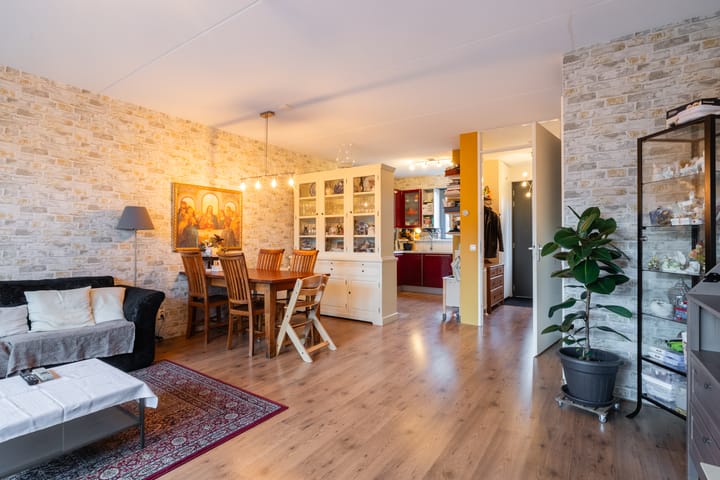 Foto 12 van Van Ostadestraat 8