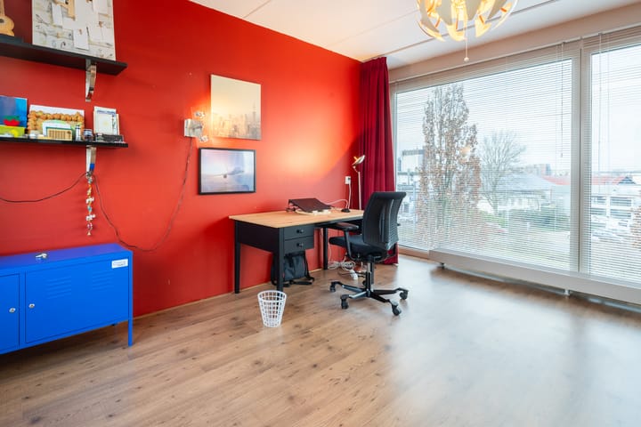 Foto 32 van Van Ostadestraat 8