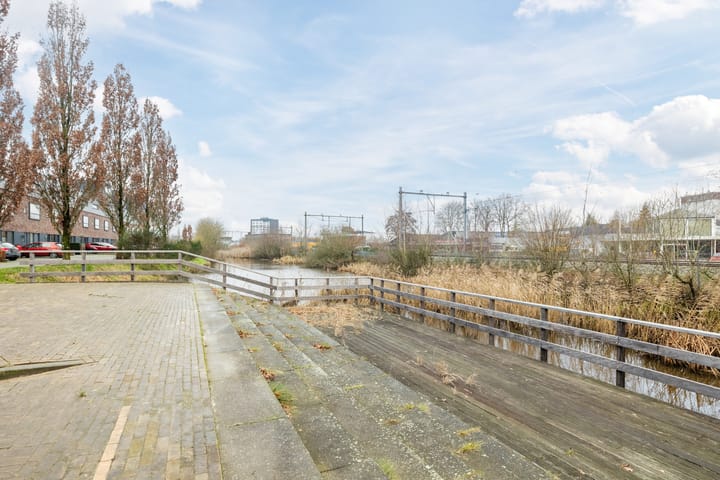 Foto 45 van Van Ostadestraat 8