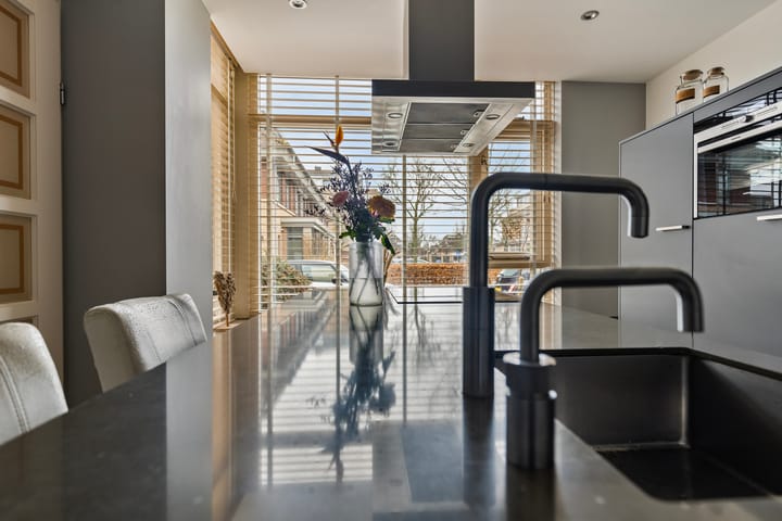 Foto 15 van Lindehof 71