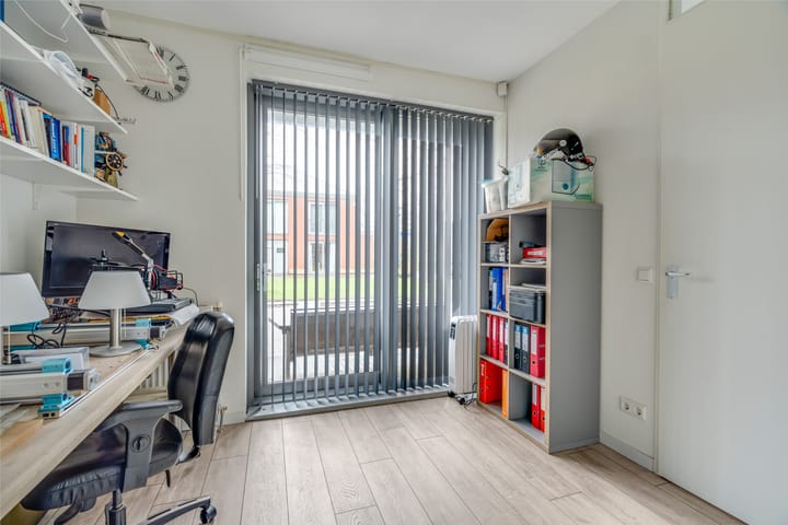 Foto 33 van Prof. Kohnstammstraat 61