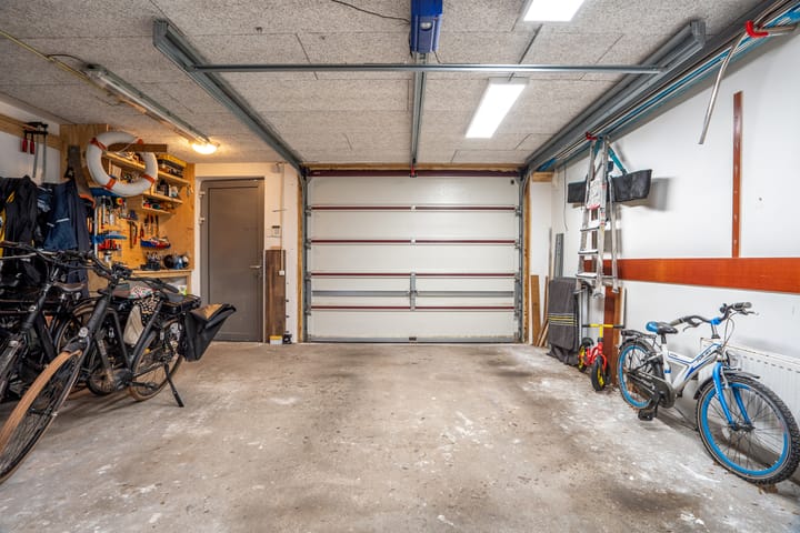 Photo 35 of Prof. Kohnstammstraat 61