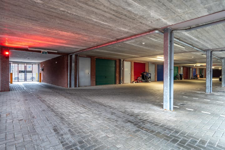 Photo 37 of Prof. Kohnstammstraat 61