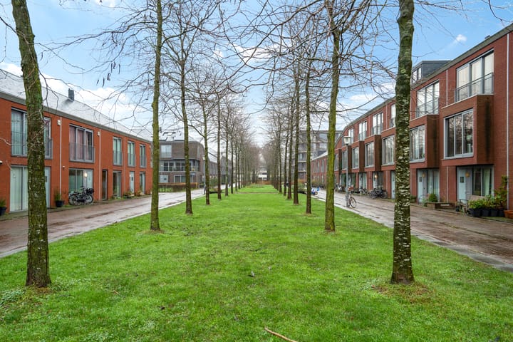 Photo 45 of Prof. Kohnstammstraat 61