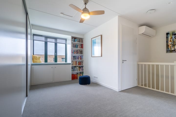 Foto 32 van Barend Cohenstraat 9