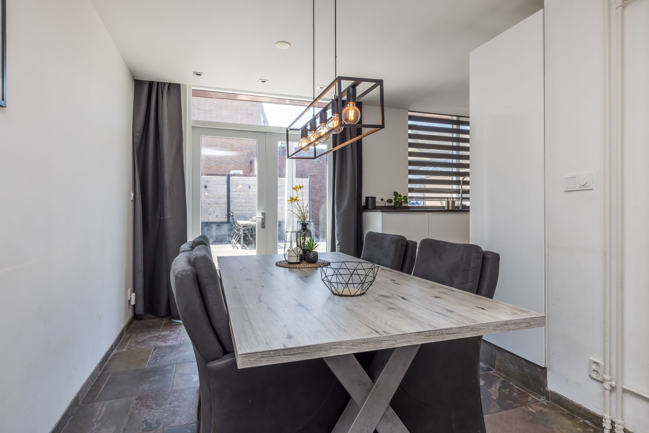 Foto 12 van Ferdinand Bolstraat 16