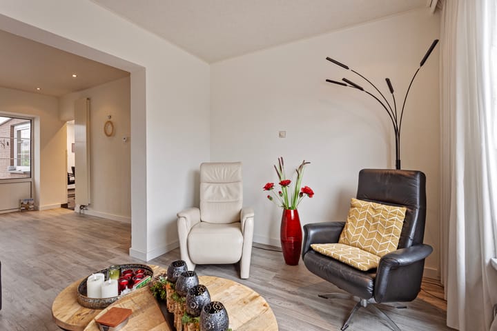 Foto 9 van Leon Biessenstraat 43