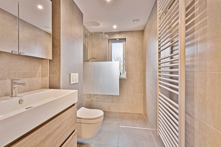 Foto 20 van Leon Biessenstraat 43