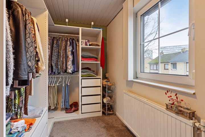 Foto 23 van Leon Biessenstraat 43