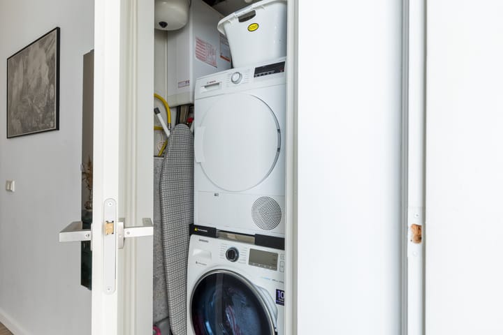 Photo 22 of Sinjeur Semeynsstraat 66-1