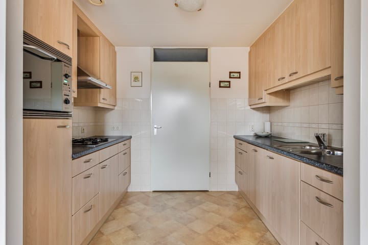 Foto 12 van Hugo de Grootstraat 64