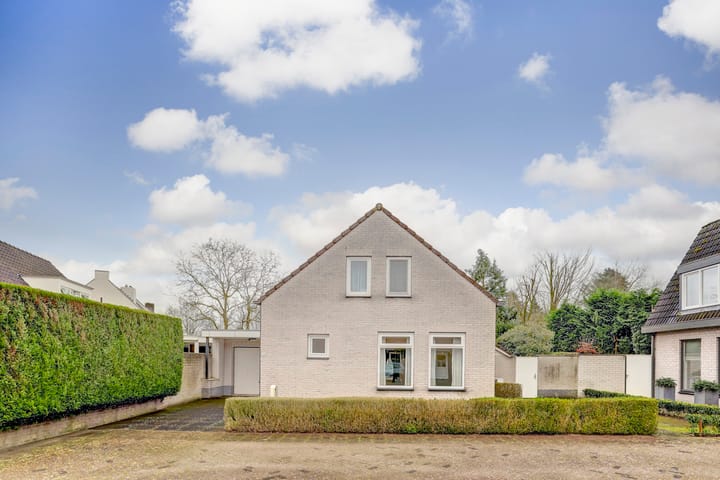 Foto 1 van Lodewijk van Deysseldreef 36