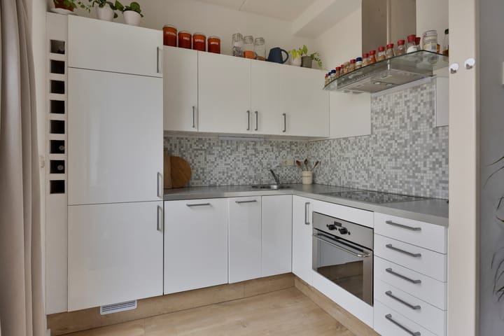 Foto 3 van C. Liefhebberstraat 10