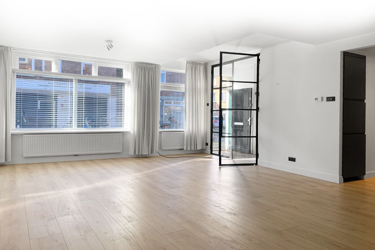 Foto 5 van Larensestraat 82