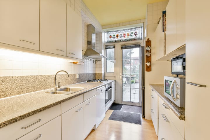 Photo 12 of Koninginneweg 41