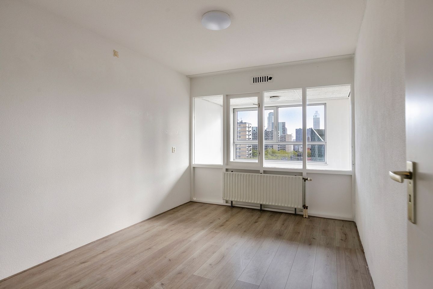 Photo 14 of Karel Doormanstraat 57