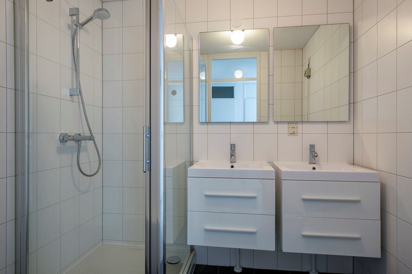 Photo 20 of Karel Doormanstraat 57