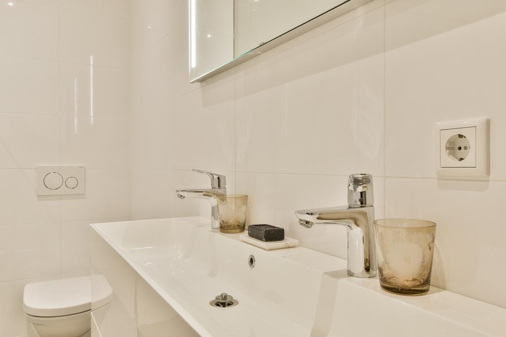 Foto 18 van Frederik Hendrikstraat 131