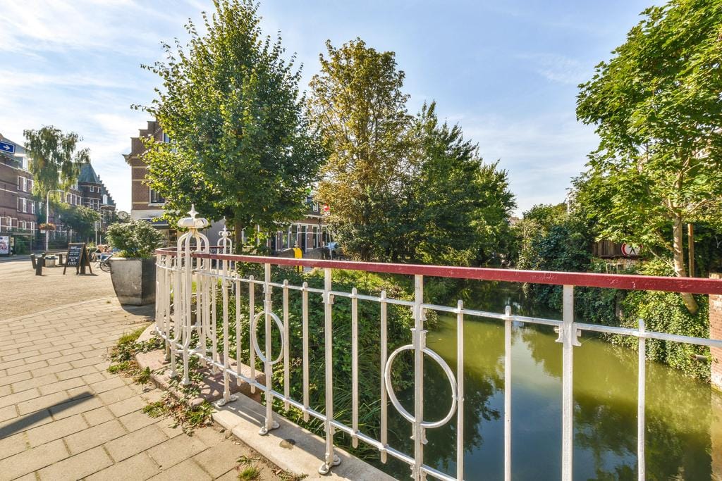 Foto 25 van Frederik Hendrikstraat 131