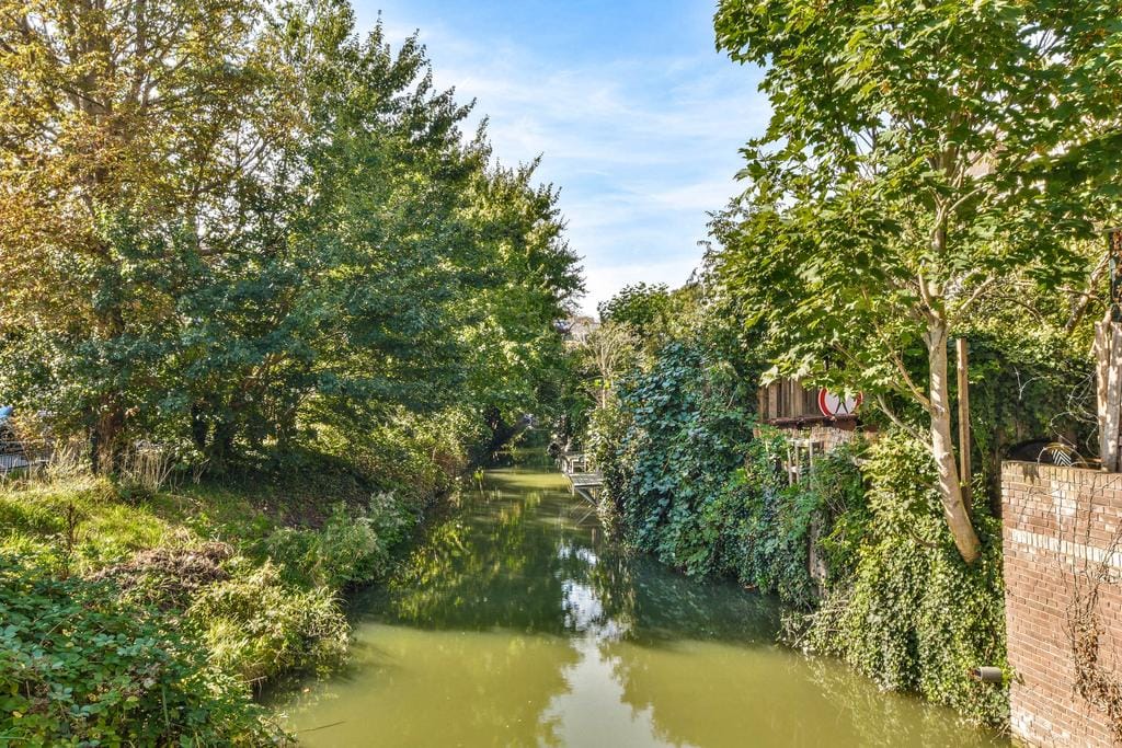 Foto 26 van Frederik Hendrikstraat 131