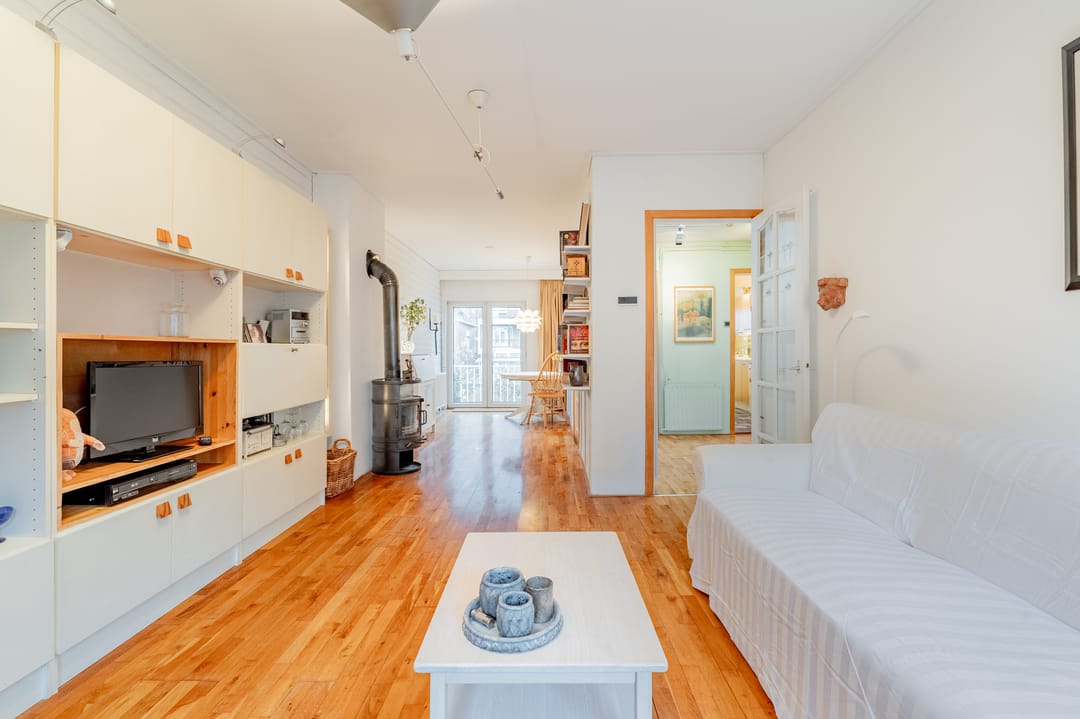 Photo 2 of Johan van Soesdijkstraat 1-I