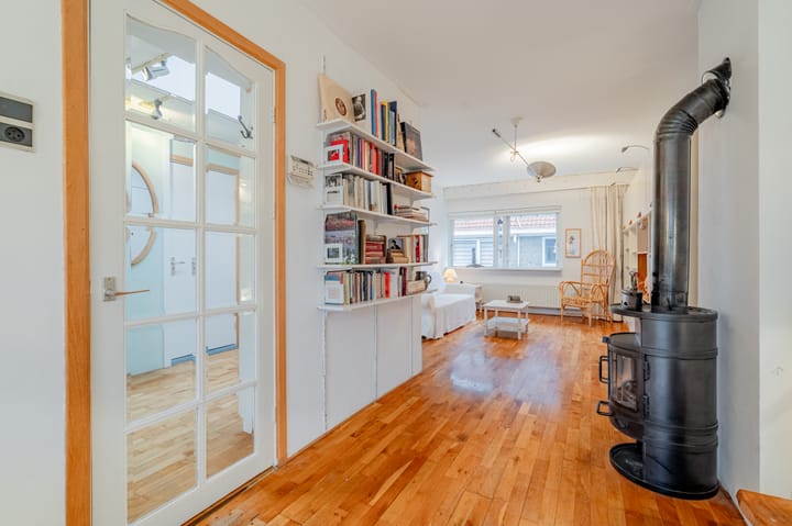 Foto 10 van Johan van Soesdijkstraat 1-I