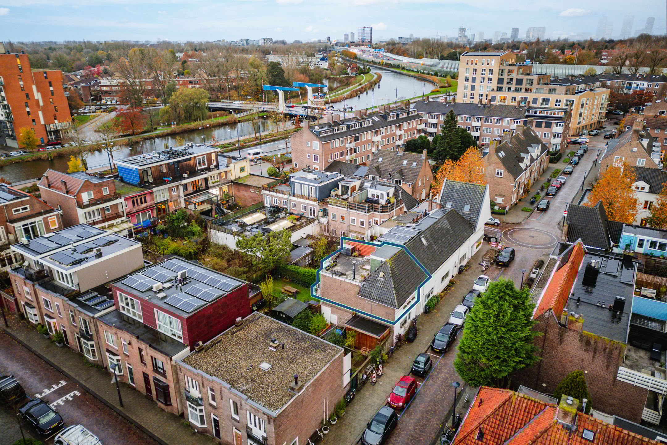 Photo 39 of Johan van Soesdijkstraat 1-I