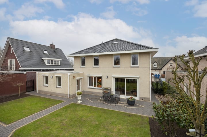 Foto 4 van Smoutstraat 4