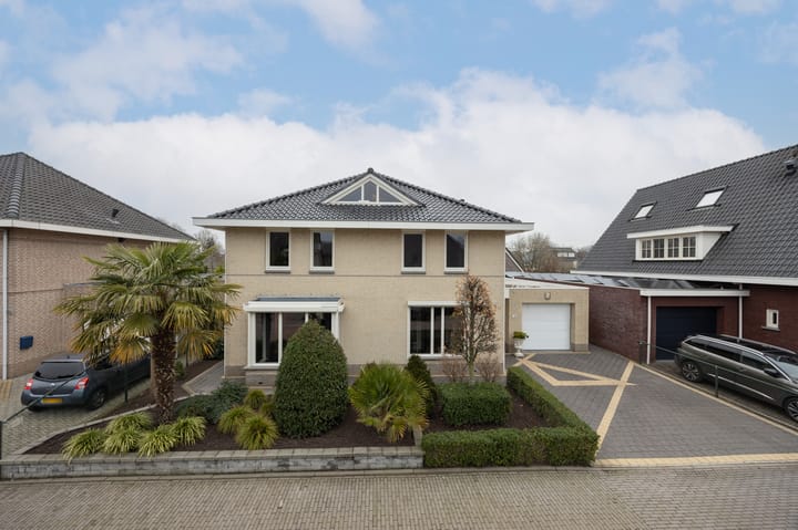 Foto 5 van Smoutstraat 4